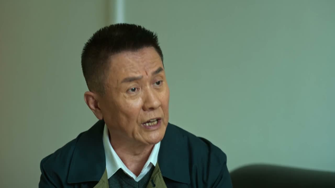 要严惩 决不姑息