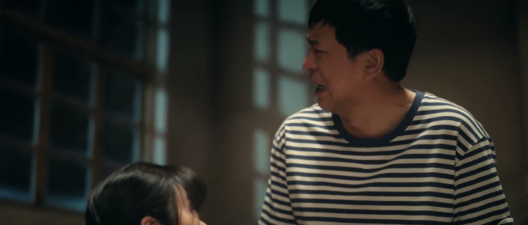 你听她胡说八道
