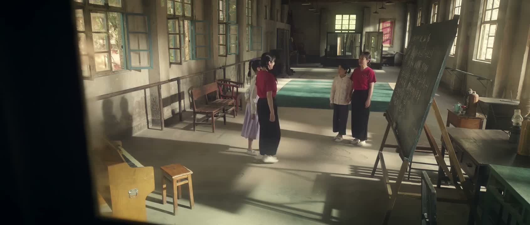 祝贺你啊 都能当考官了