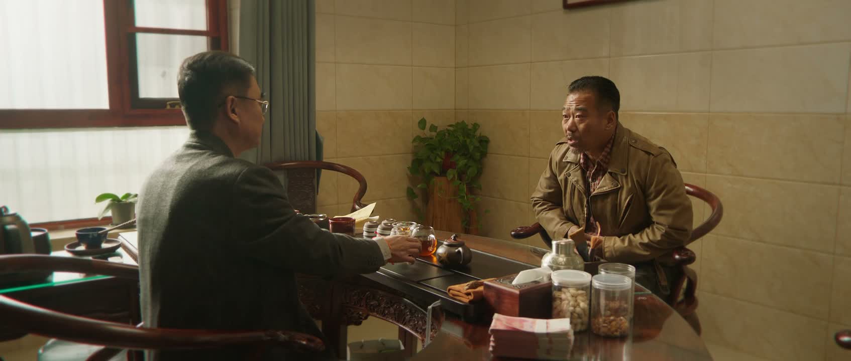 但是他的落脚点我摸到了