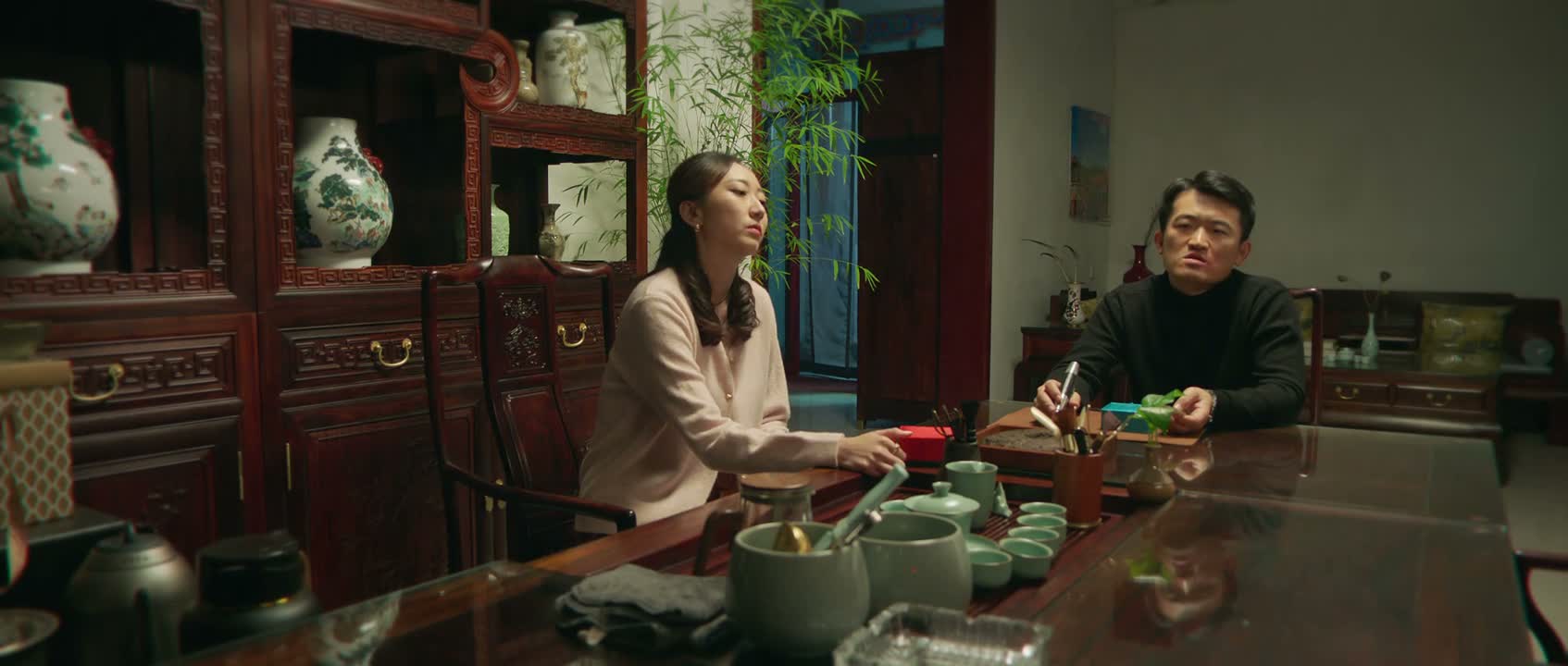 他手里肯定有货
