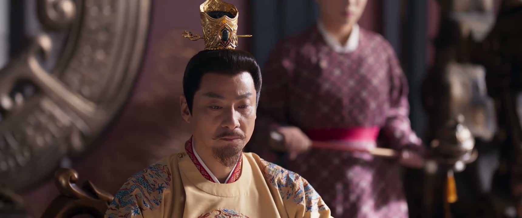 甚至任用一个妇人当仵作