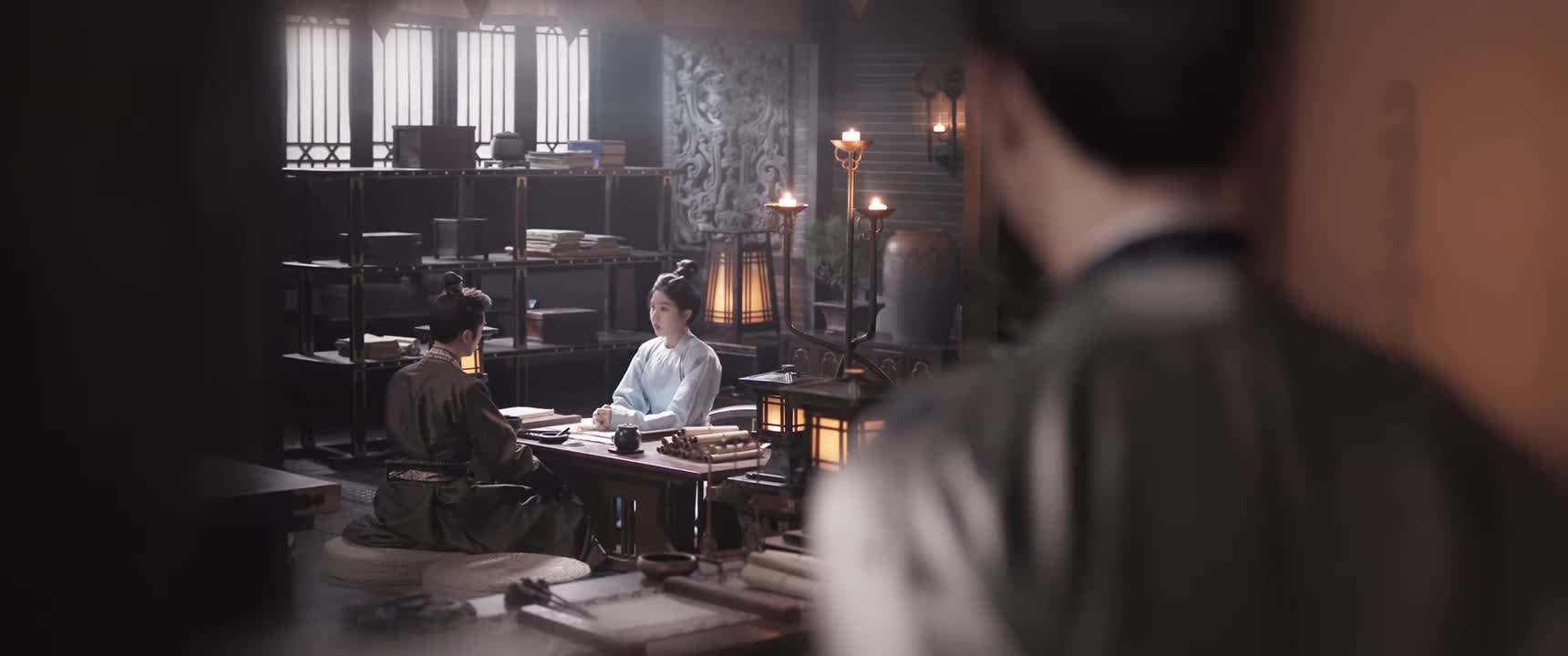 所有在他手下当差的人