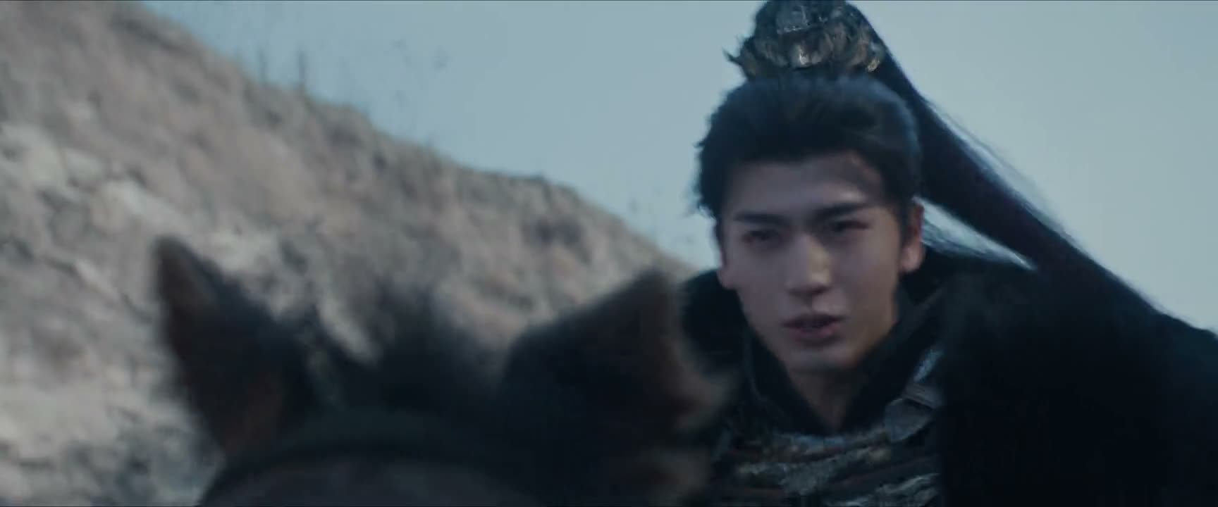 随世子的枪是用蜡做的吗