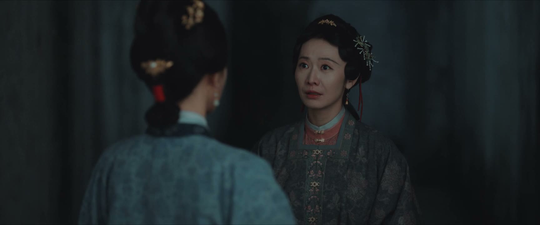 她心里能不记恨吗