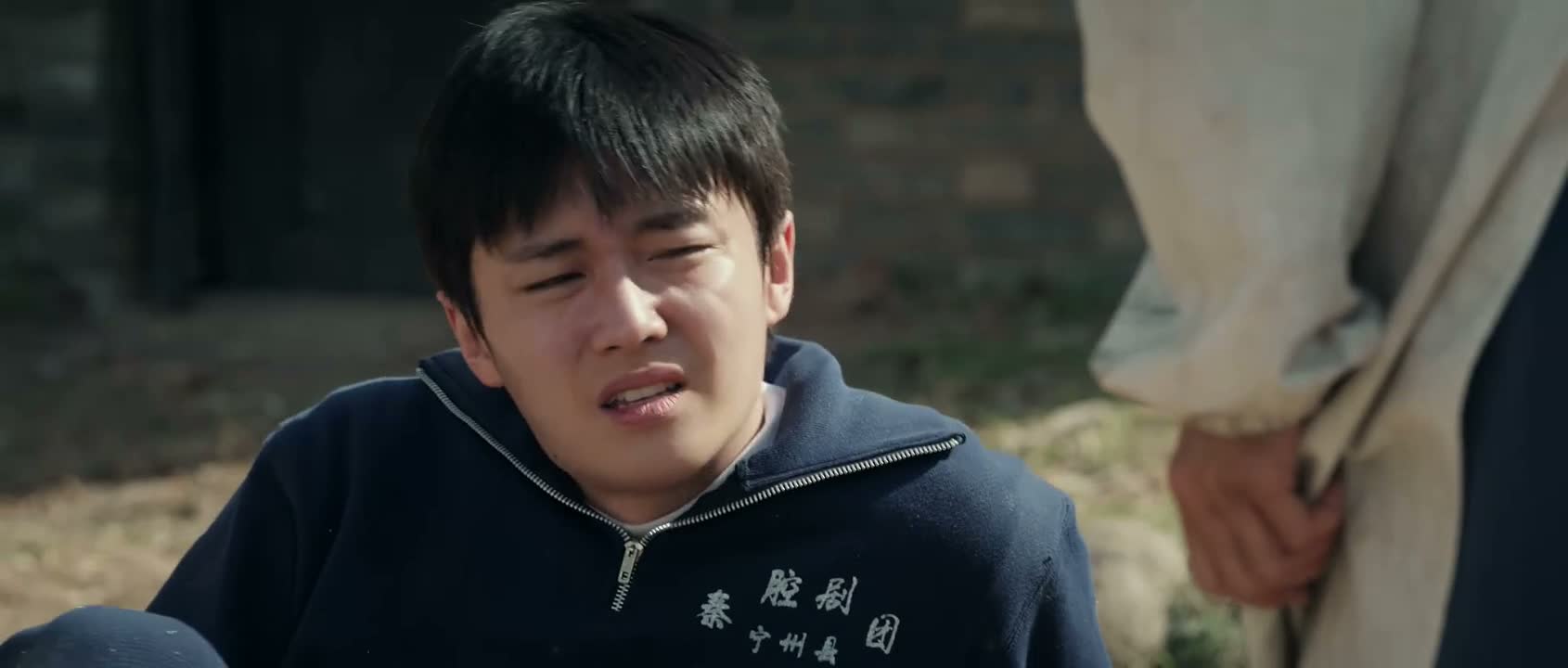 你 你也是够辛苦的