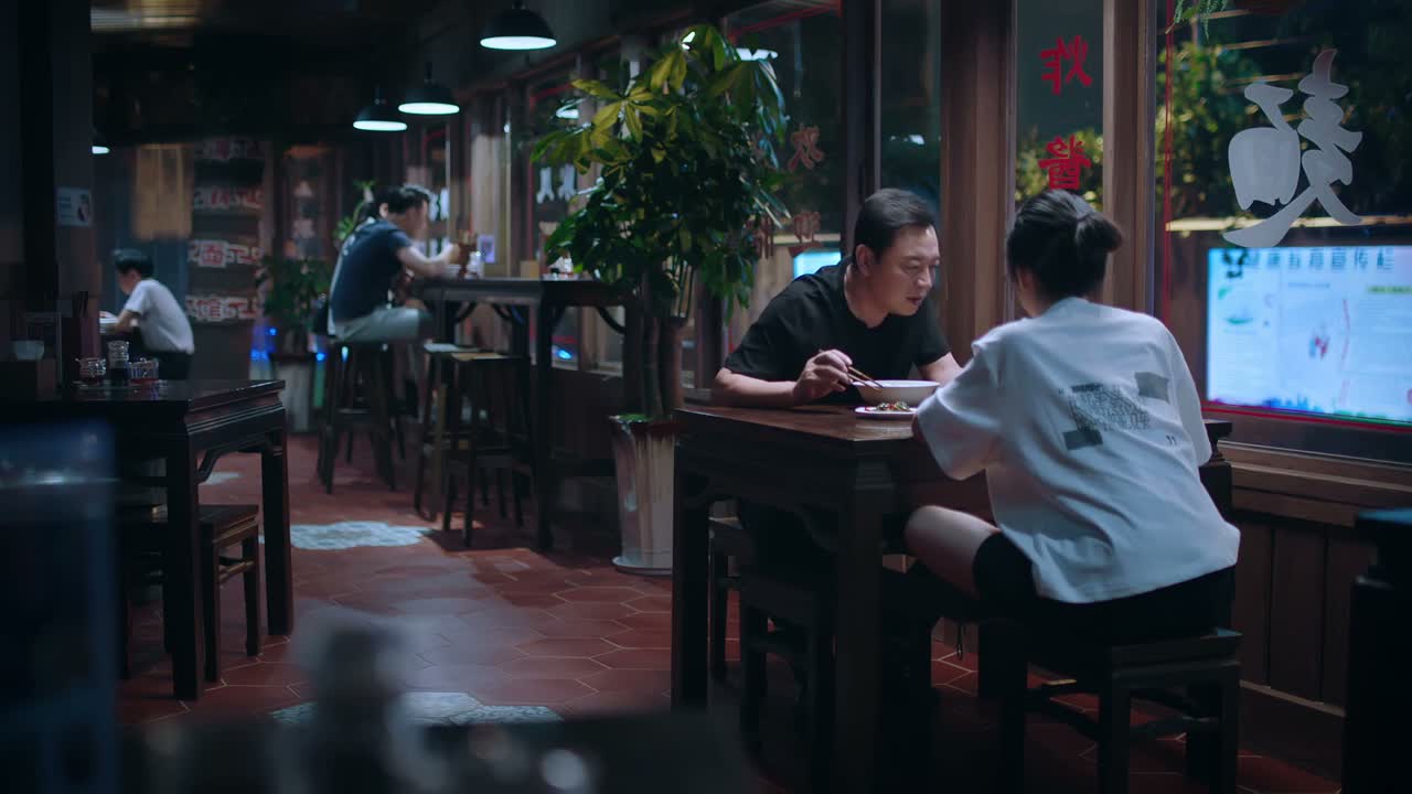 待了没一星期 就跑回来了