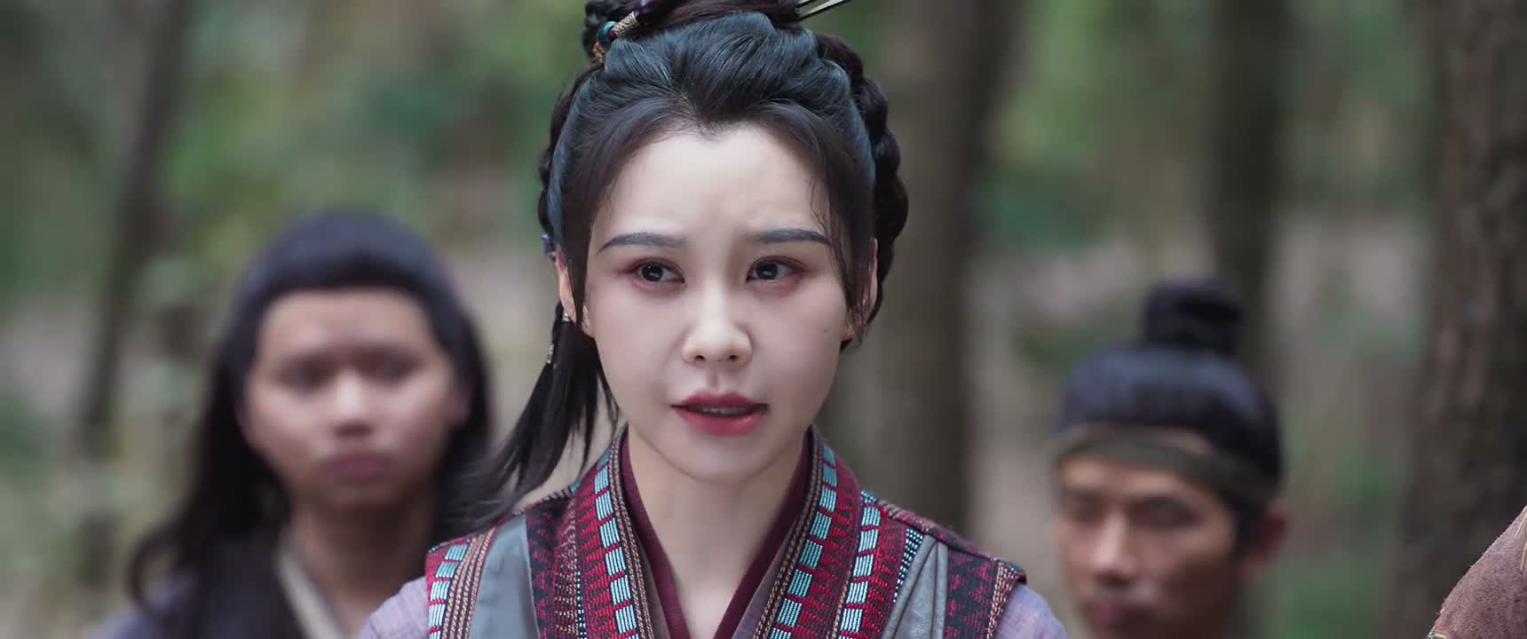 他们应该藏在北边凹陷的山涧里