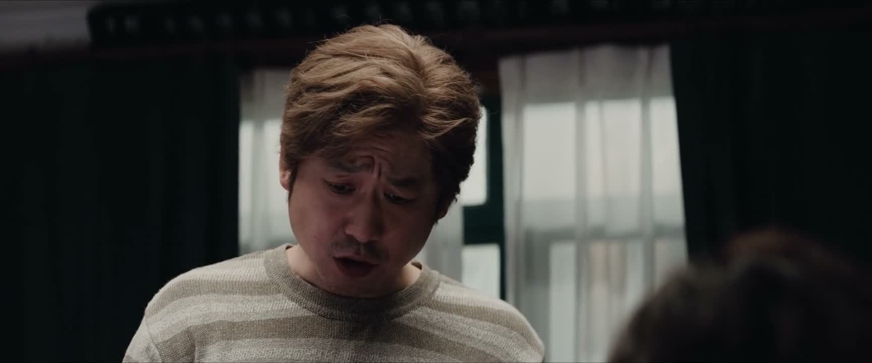 整天神神秘秘的 我觉得