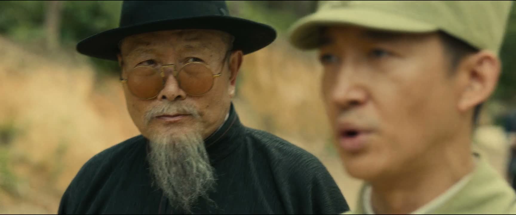 慌慌张张地组建了一支队伍