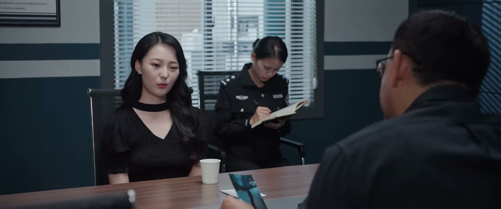 我还以为是他老婆干的呢