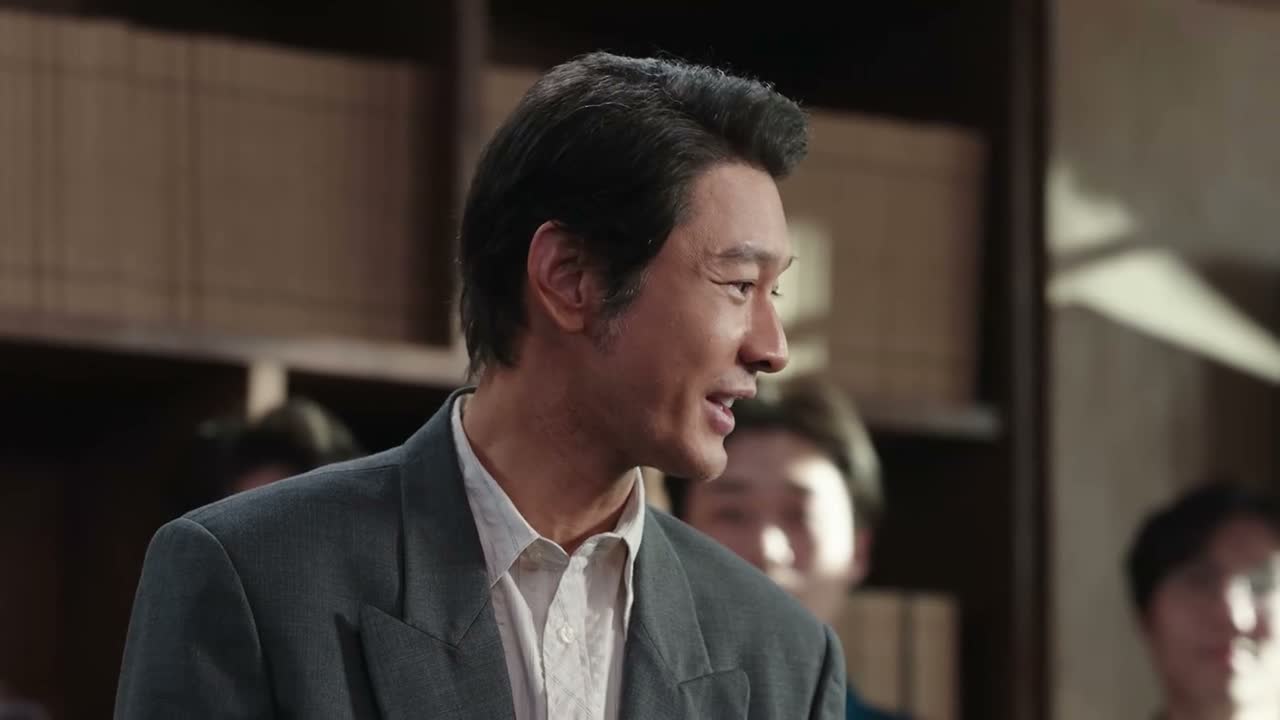负责城建的林镇长 讲两句
