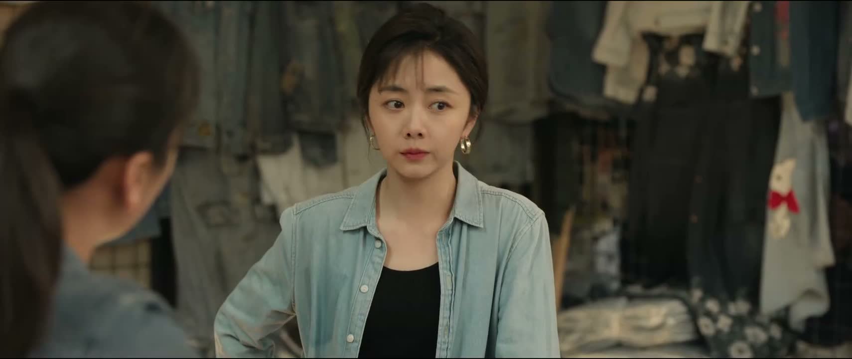 她还说了 晚上不能加夜班