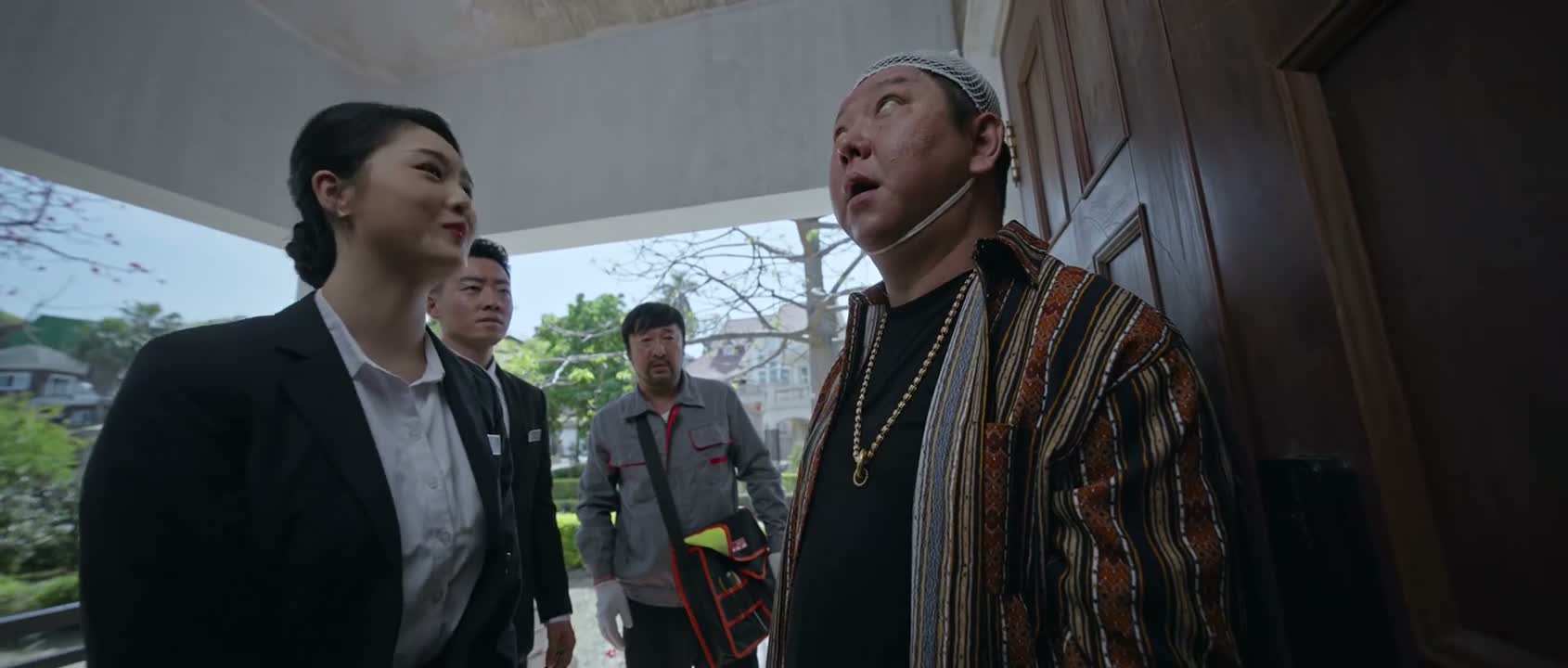 那我们可不得报警嘛