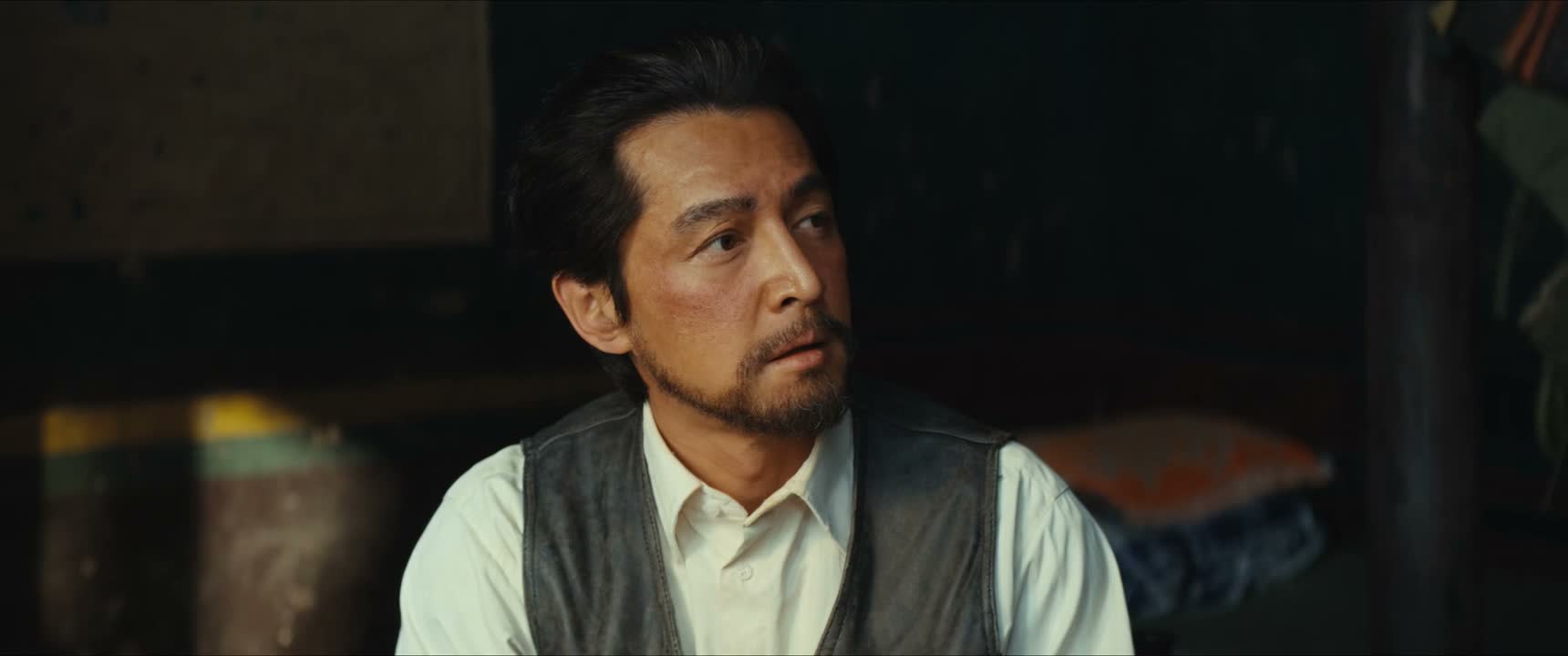 你还欠人家一万块呢