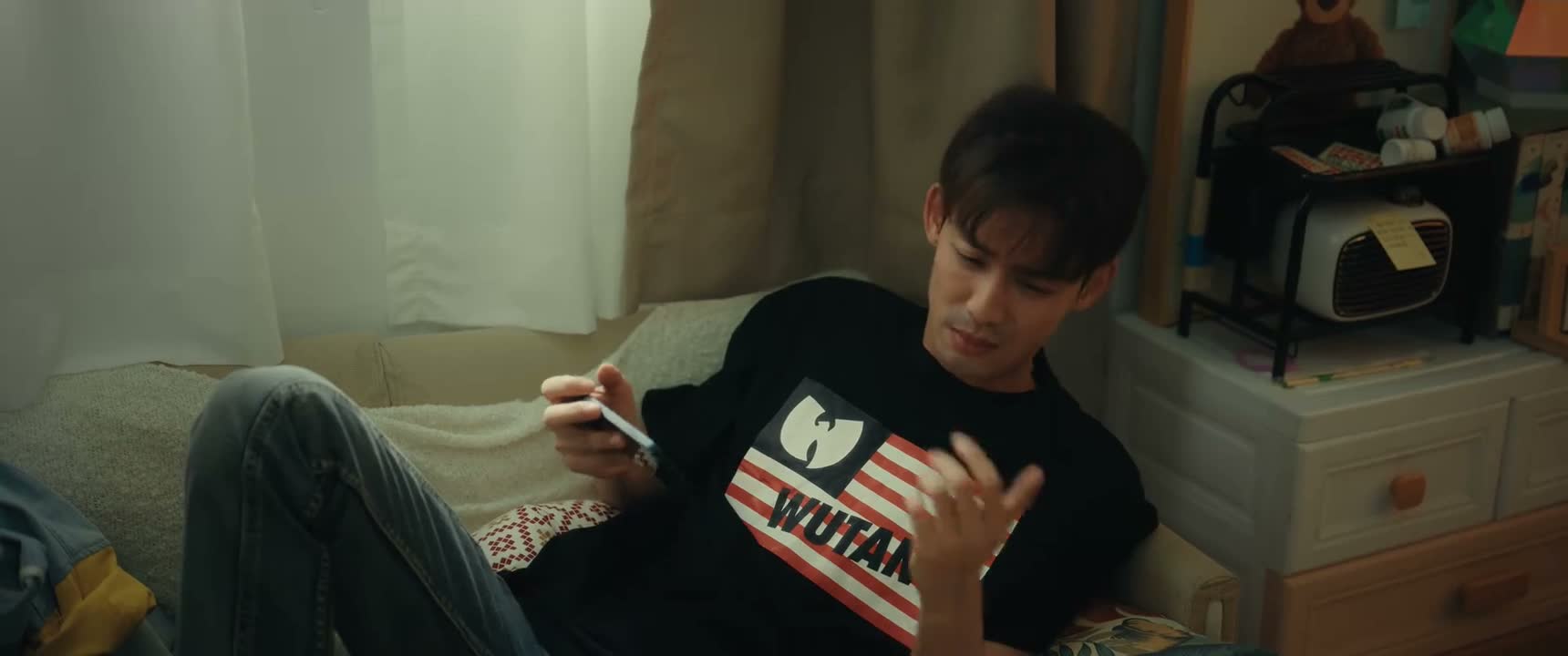 不要去什么酒吧当什么促销员