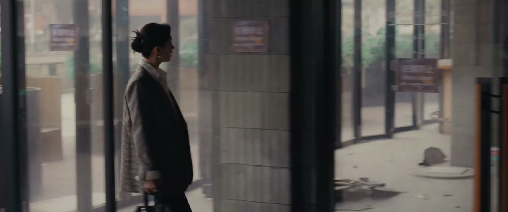 关门了 跑路了