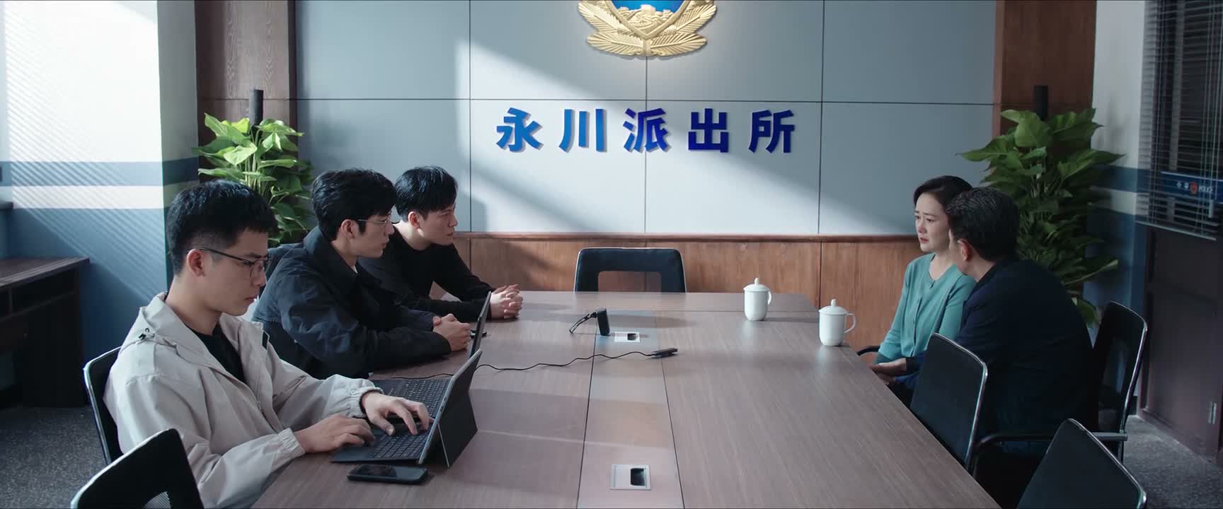 案件闹得沸沸扬扬的