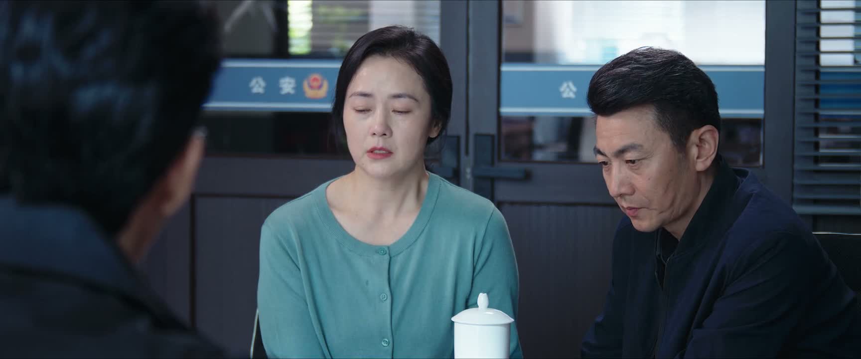当时闻鸿盛 还得意忘形