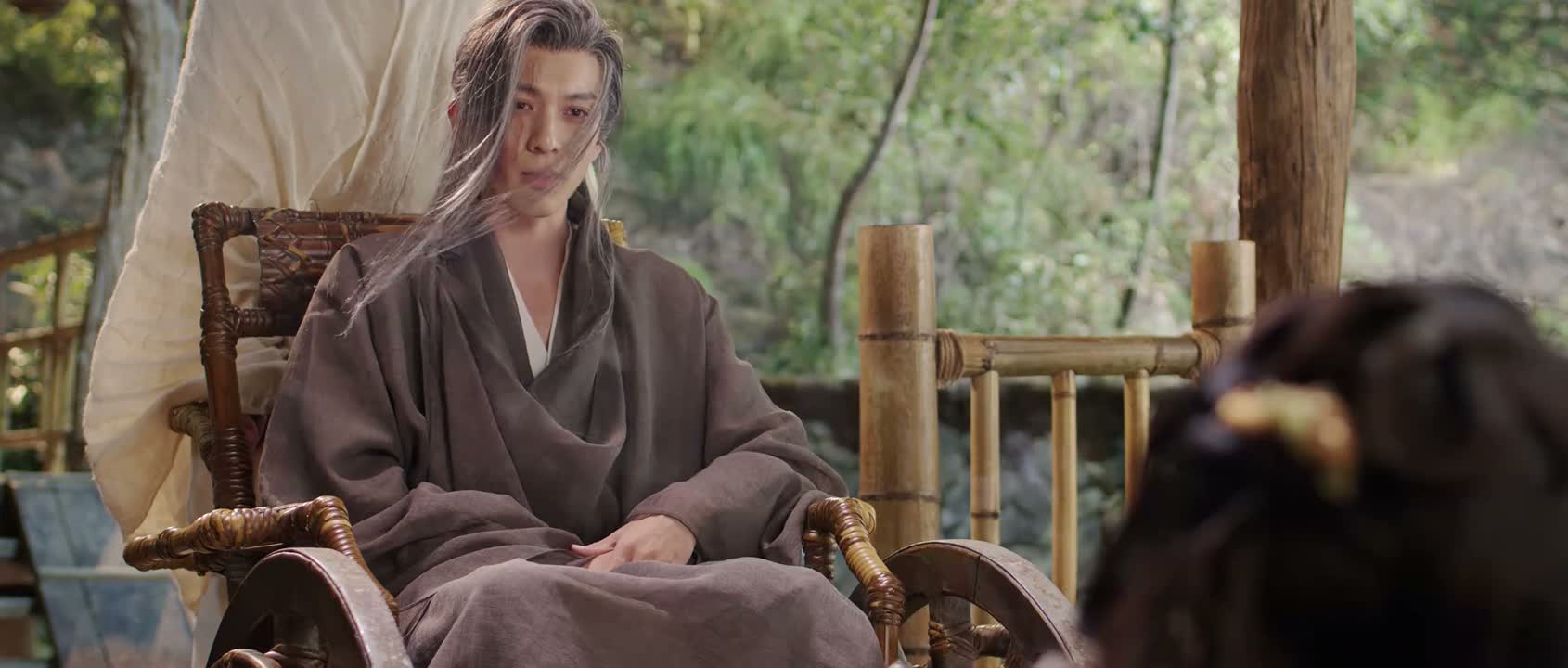 难道你就不恨尹岱