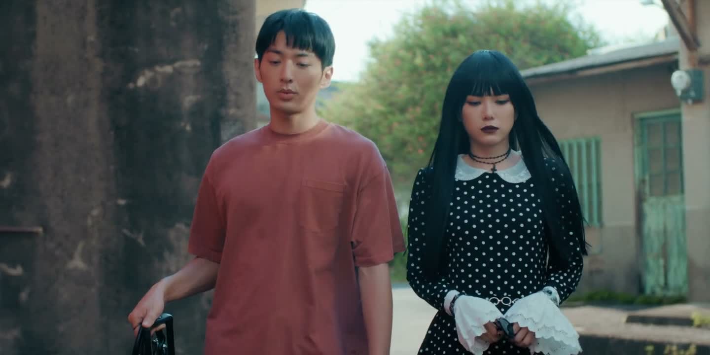 不过为什么你认得出我啊
