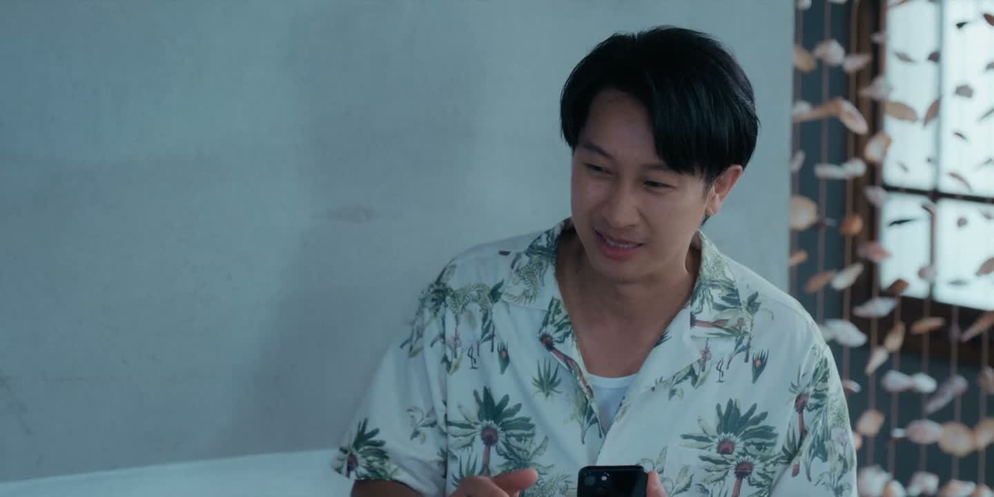 你们刚睡醒怎么看得到何爸呢