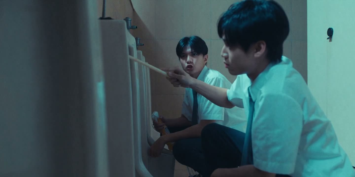 然后小明去到一半就跟小华说
