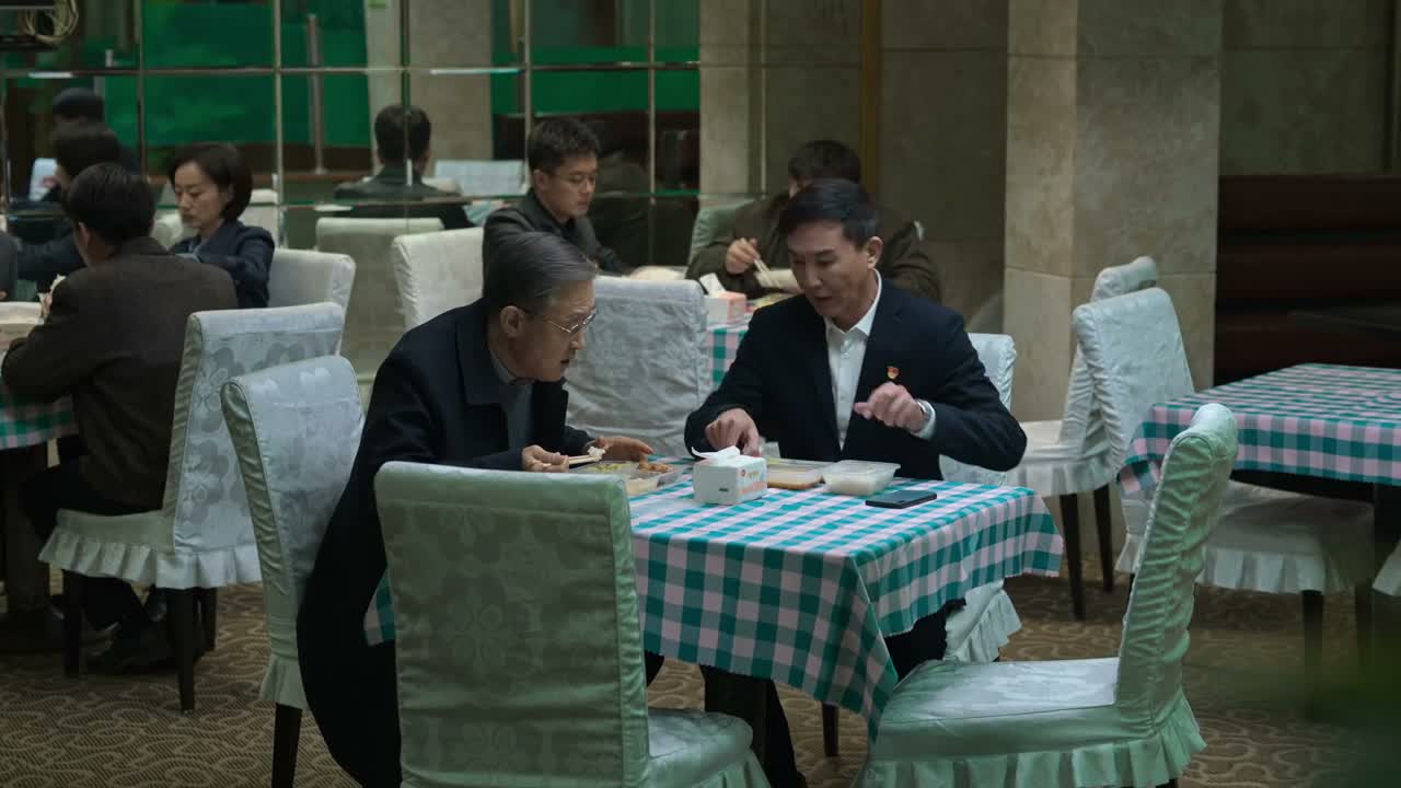 这回总算是 打开口子了