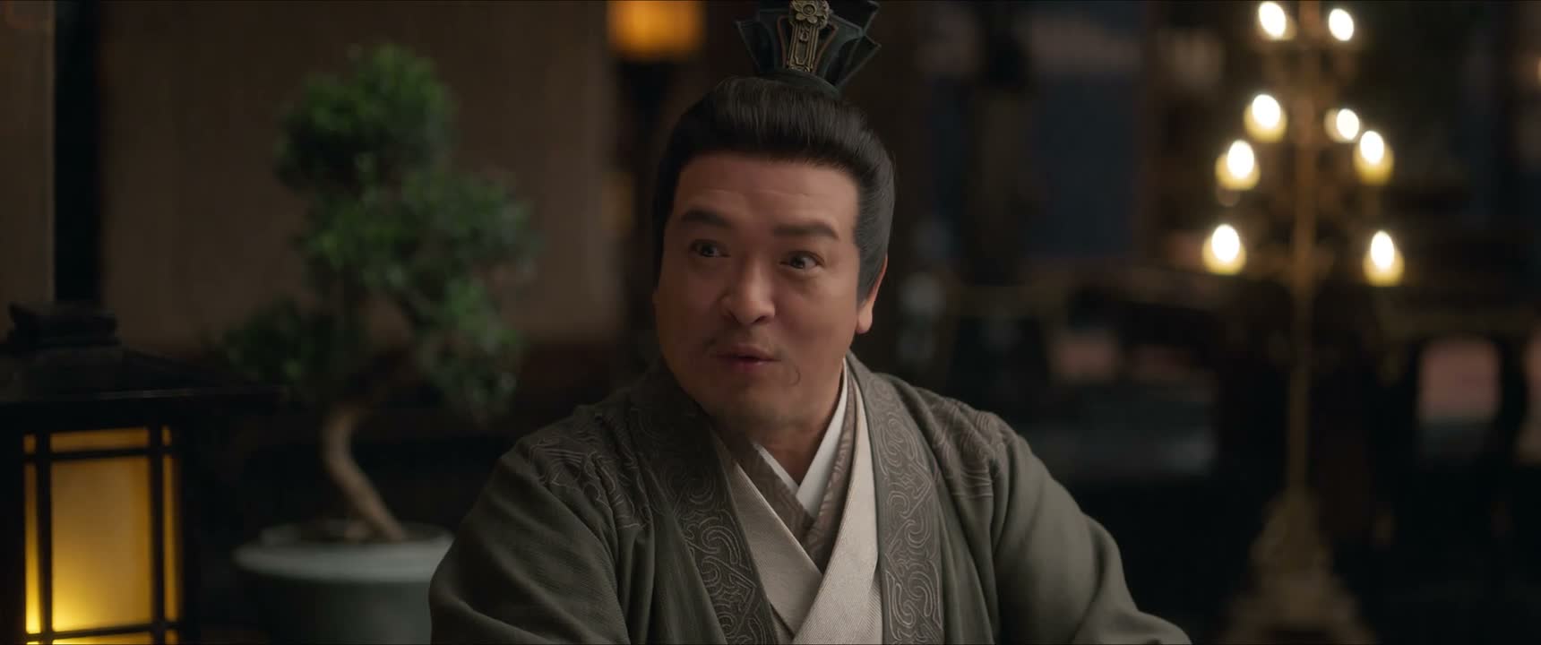 透露点什么给皇帝呀