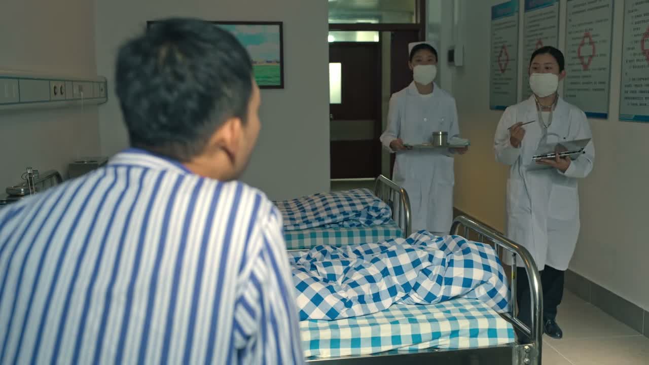 来 我们把止吐针给打了