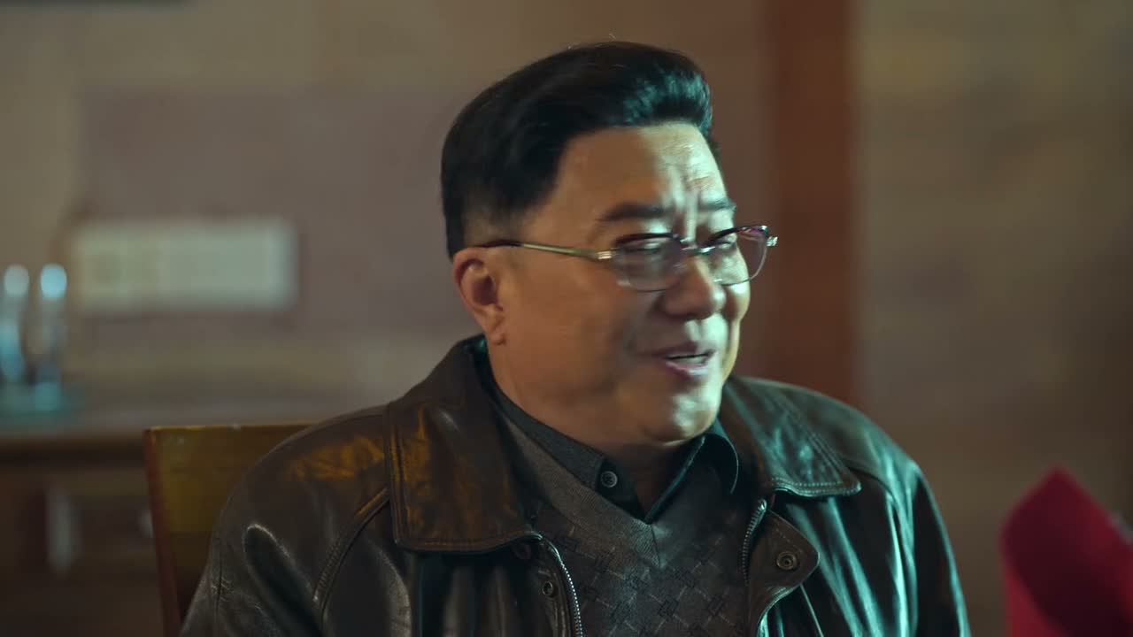 我跟小曹的爸爸 认识好多年了