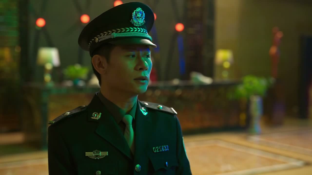 我们帮他盯会儿 没事