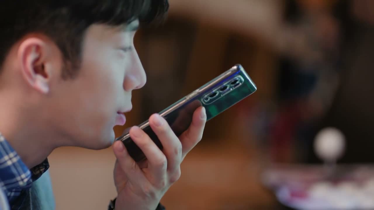 是不是在酒吧呀 等下我去接你吧