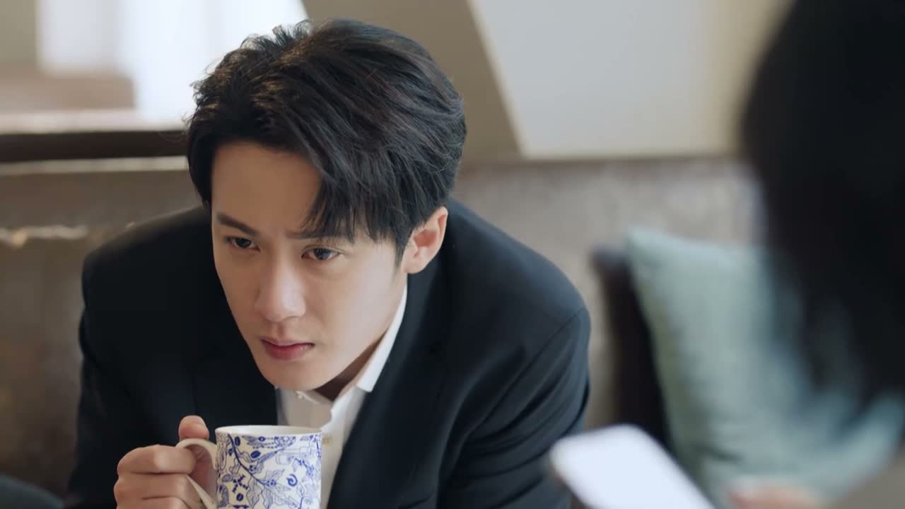 我觉得我们应该先试婚