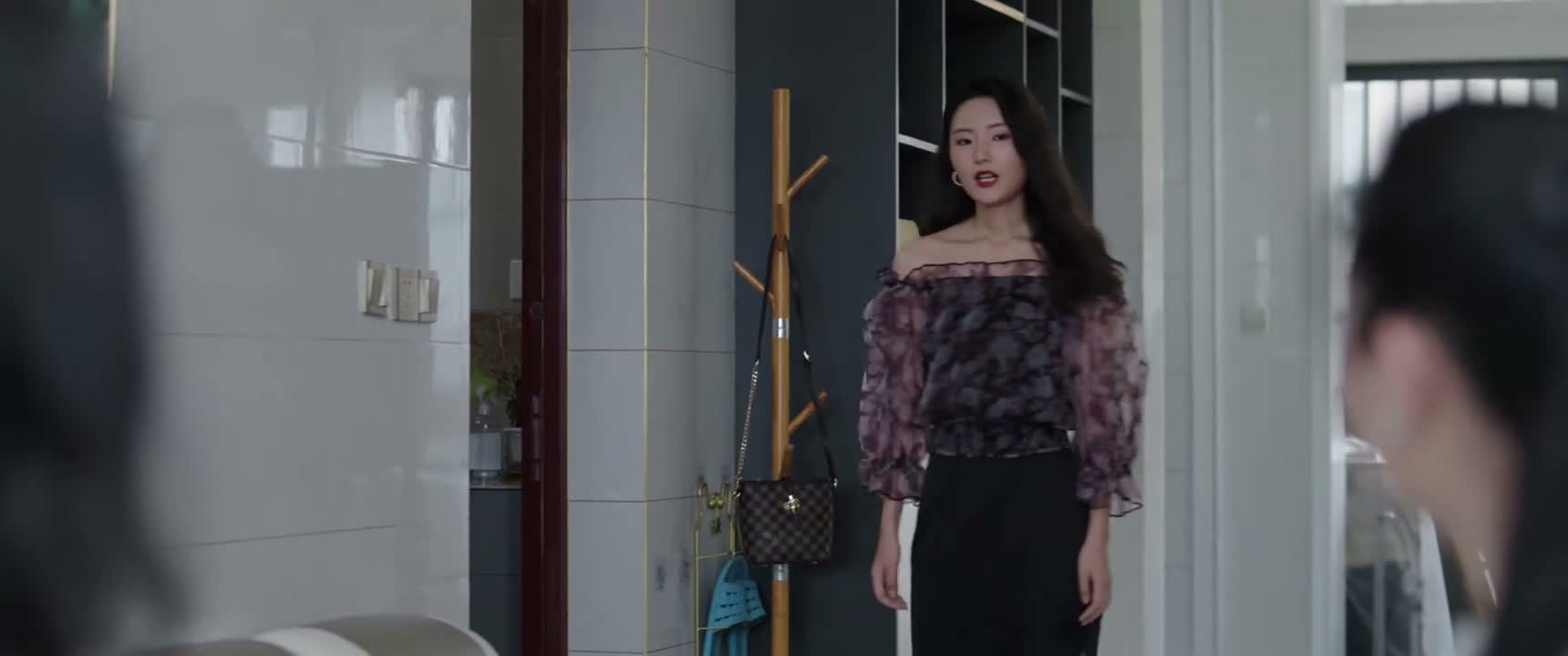 热闹看够了 都散了吧