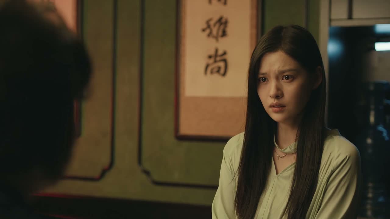 他现在不是回国内了吗