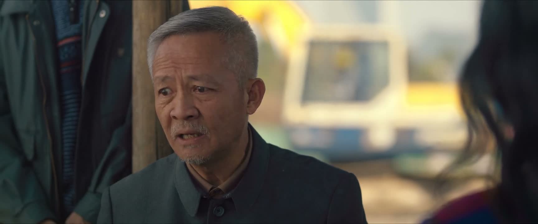 也能当经理吧 当然