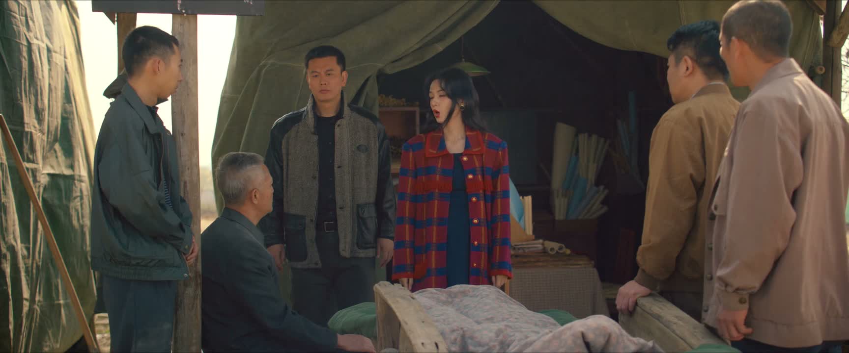 以后你就是 这工地上的保安