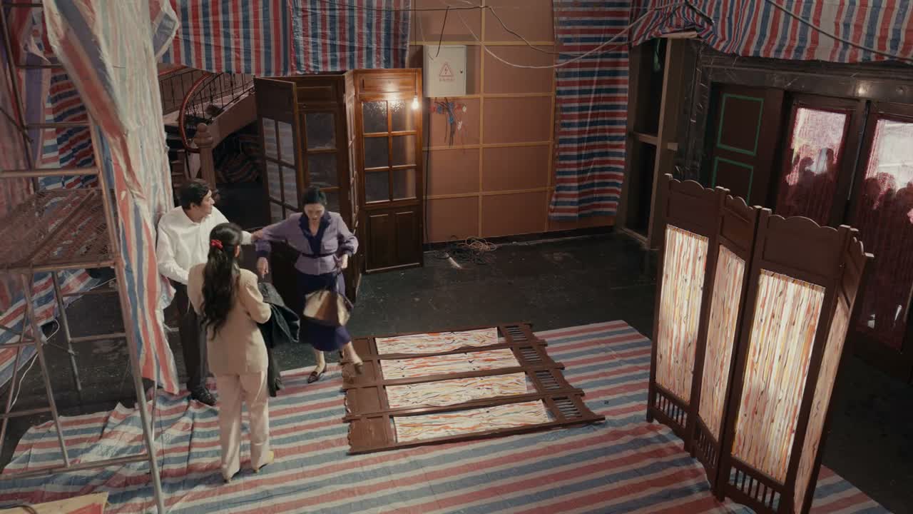 来吧 说说 来 什么事这是