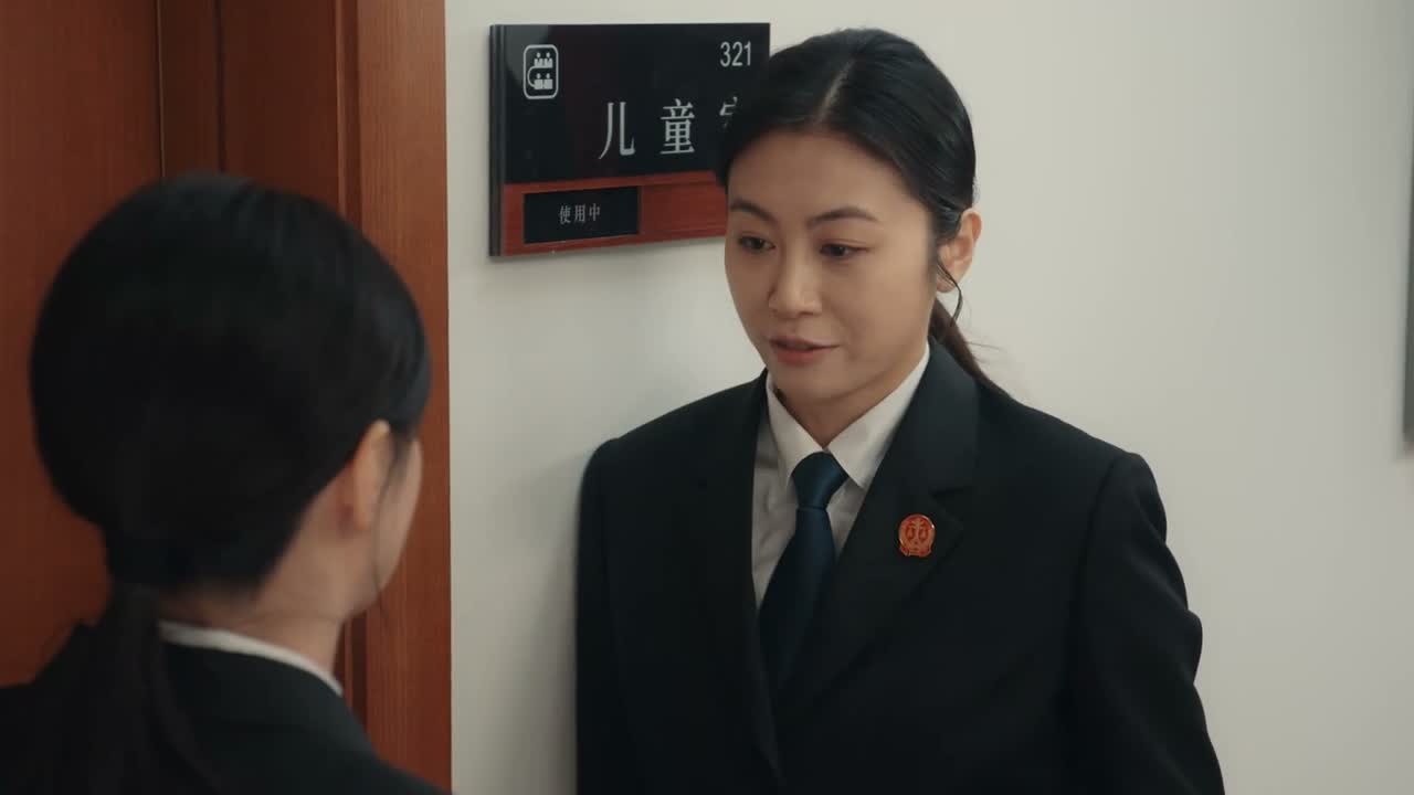 非非没受彤彤影响吧