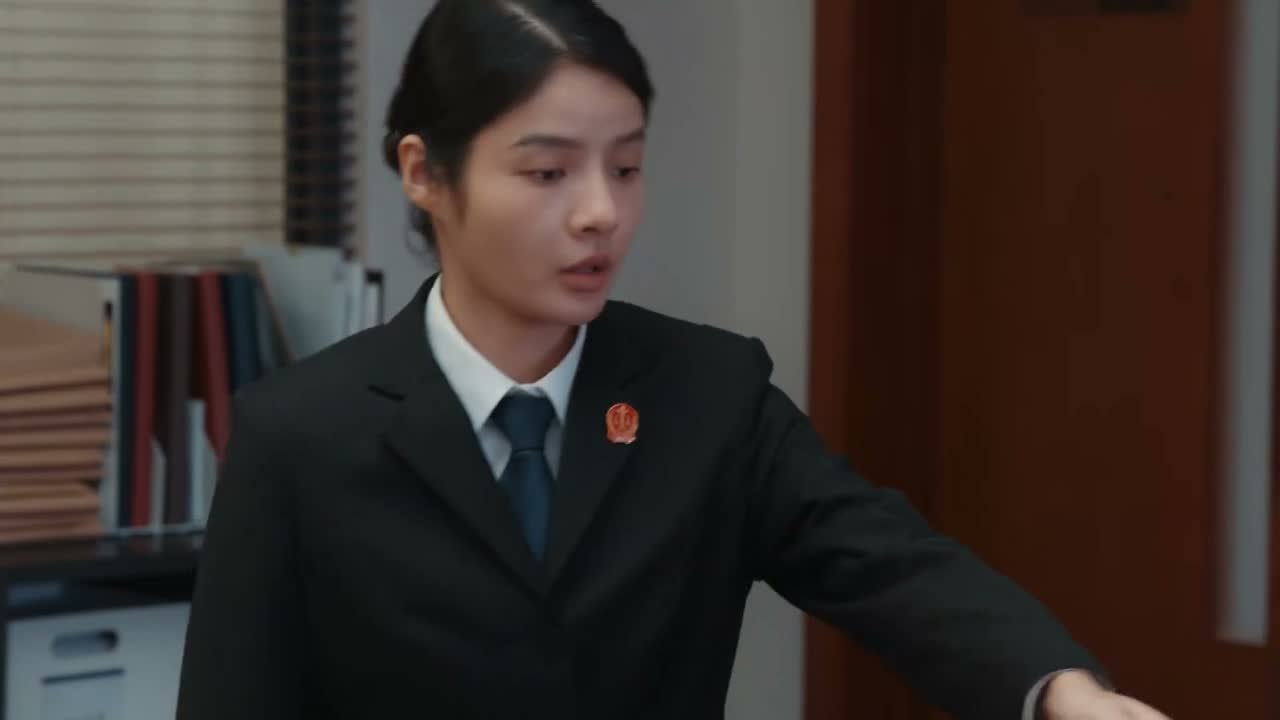 给 沈法官 怎么了