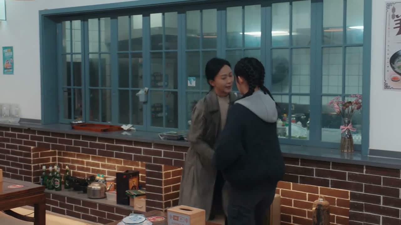 你别跟这些小流氓混在一起