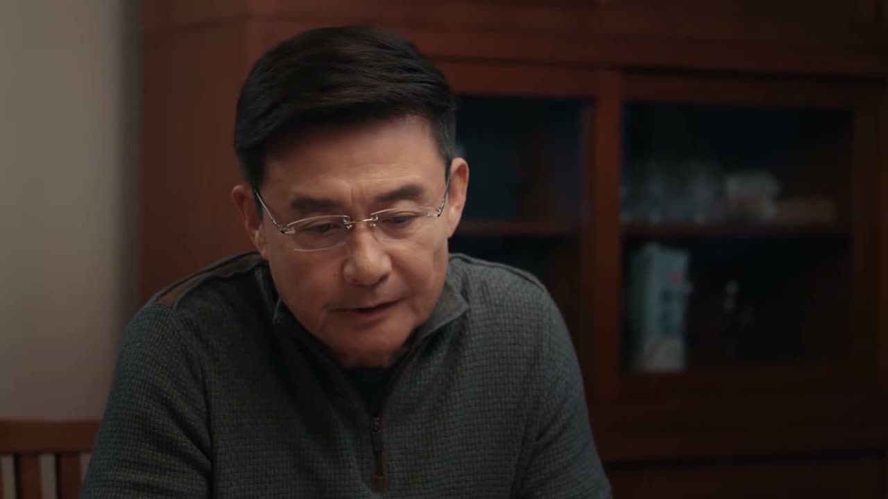 说沈谢秩在法院开夫妻店