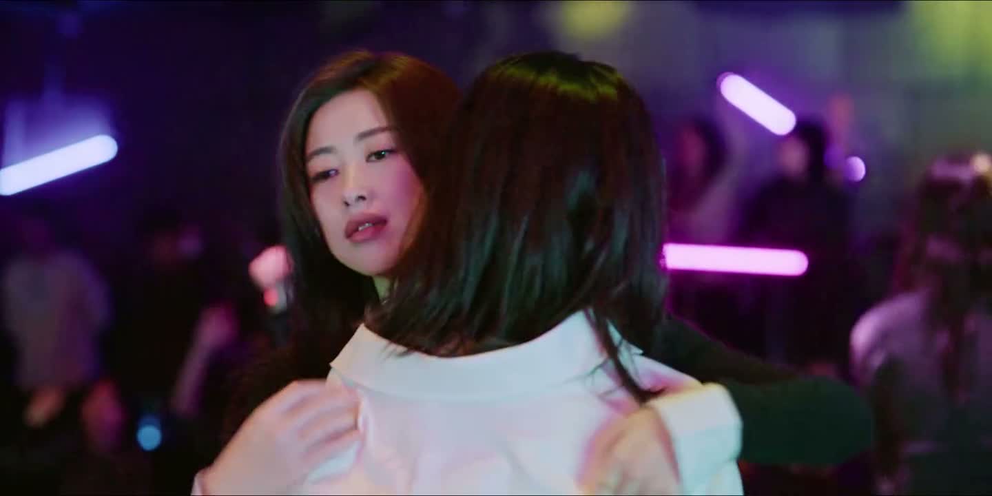 要么就是上头的关系户