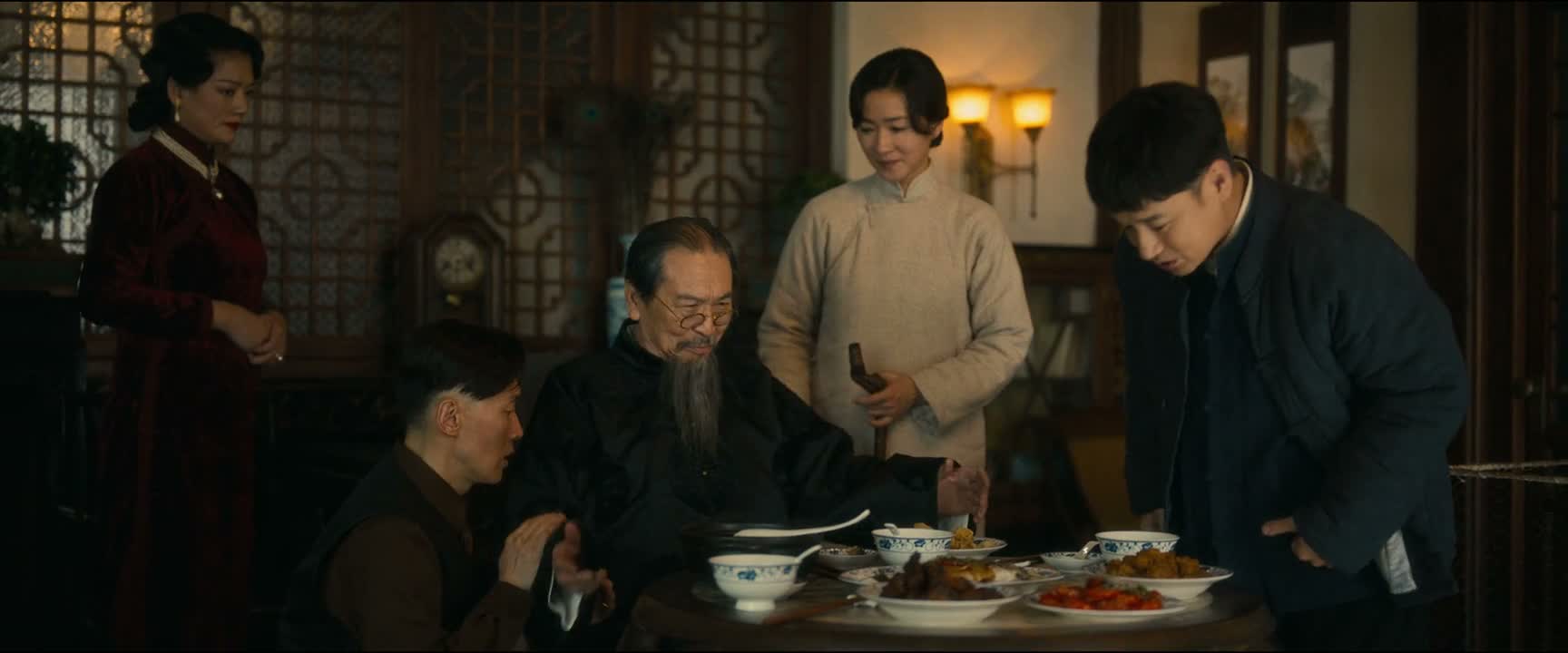 这急赤白脸的 争的就是这条鱼啊
