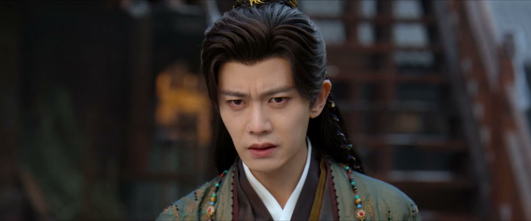 当年你被往事所困