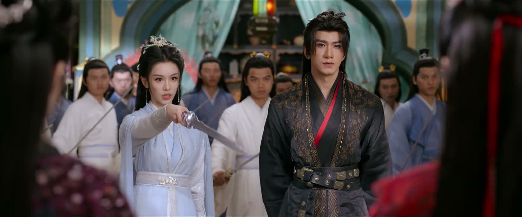 还和这妖女废什么话