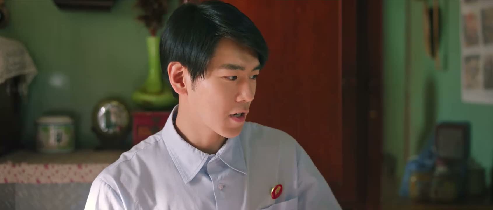不客气 喝水