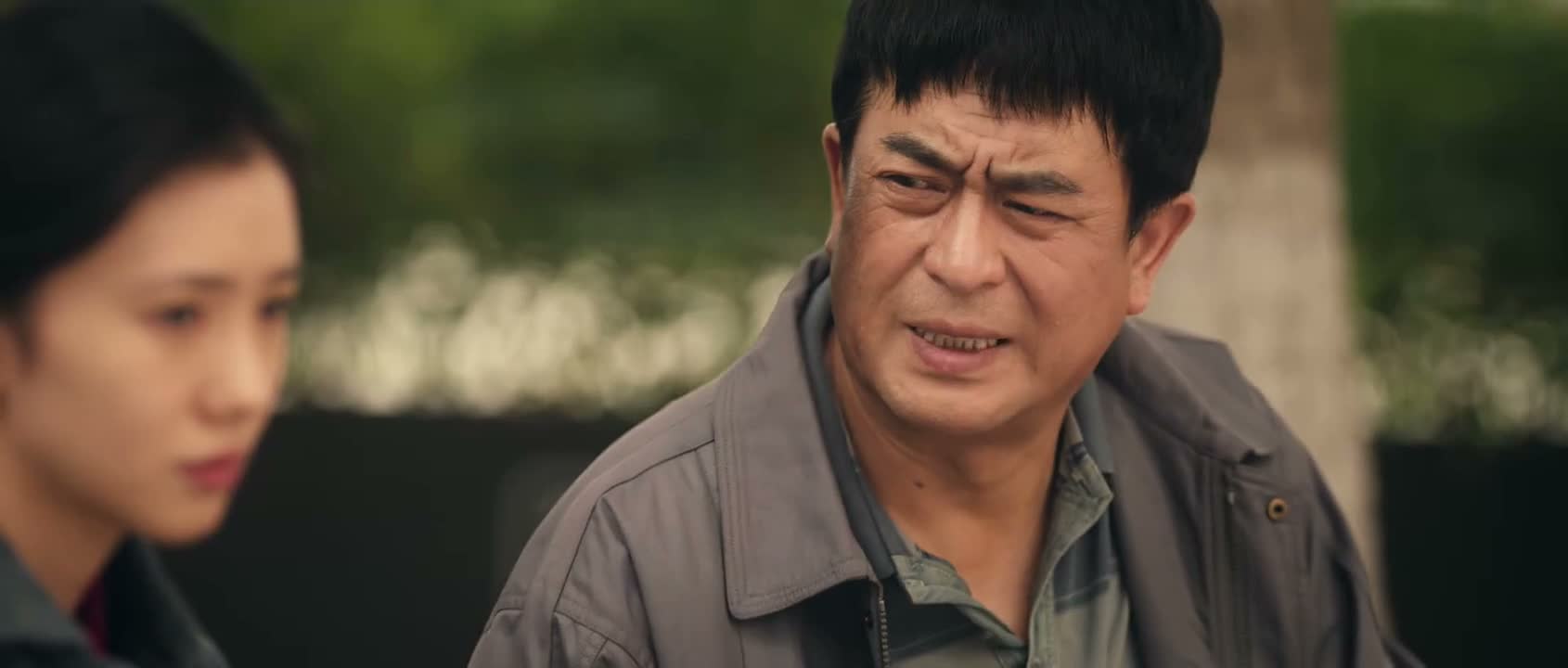 跟你有啥关系呢嘛