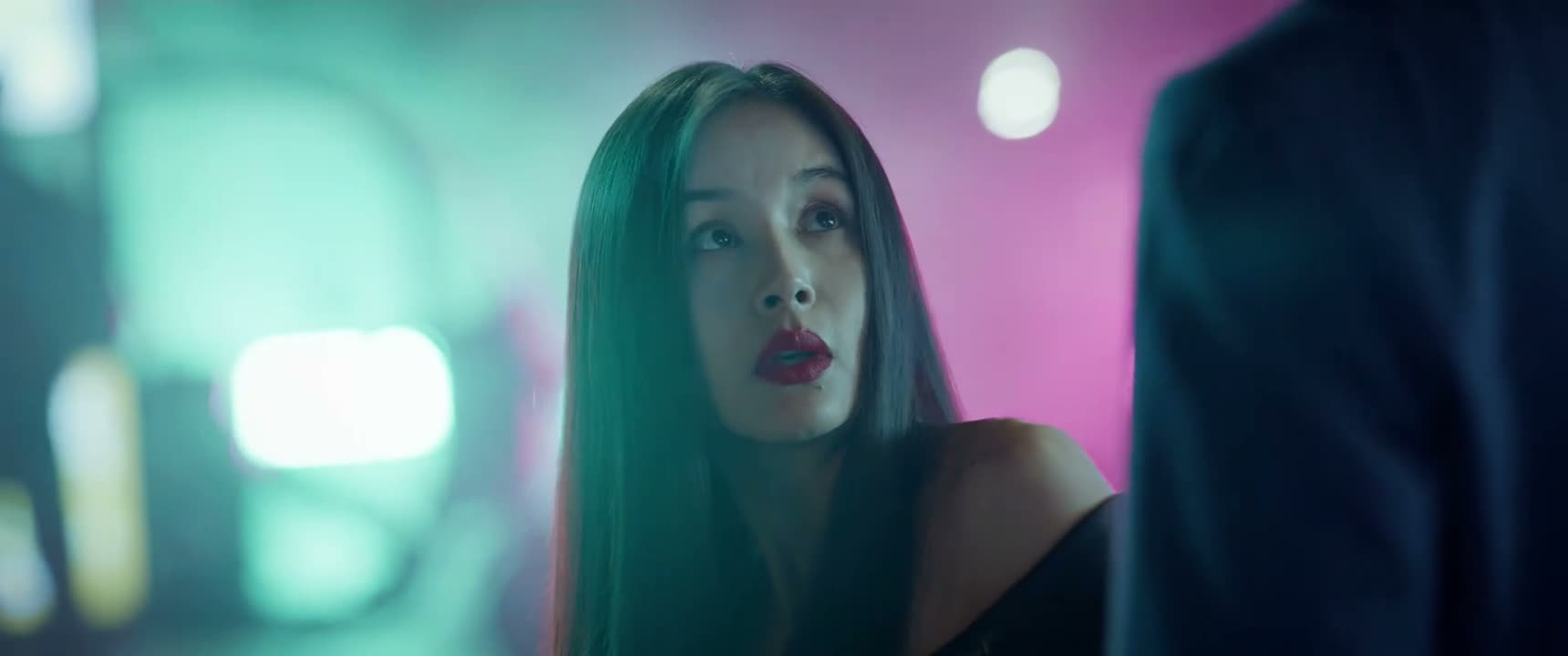 哦 不用了 我的车很快就来了
